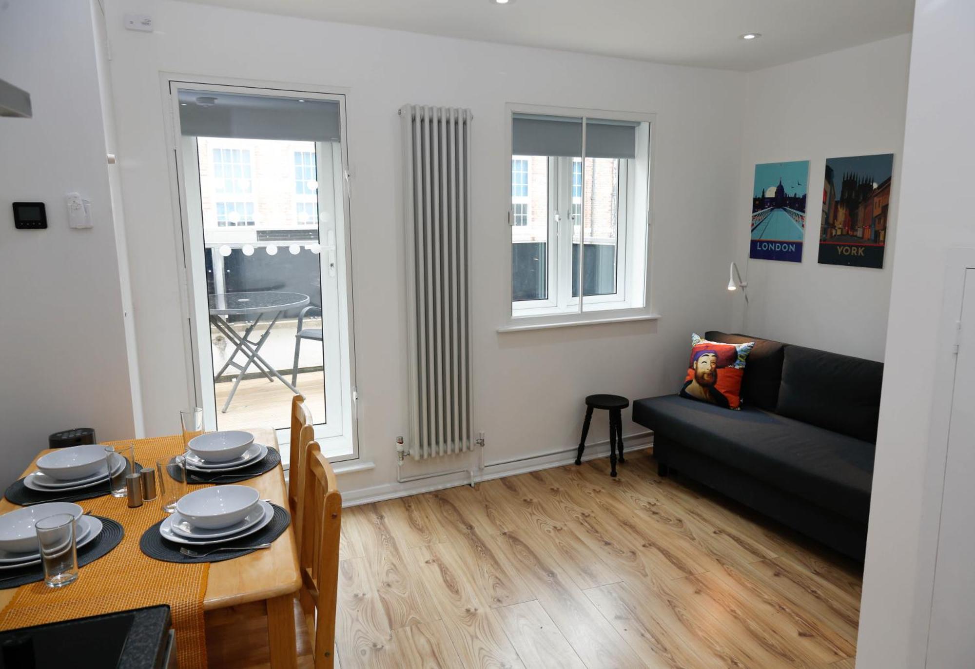 New Luxury Apartments In Central London Next To Shops, Cafes, Bars & Metro Exteriér fotografie