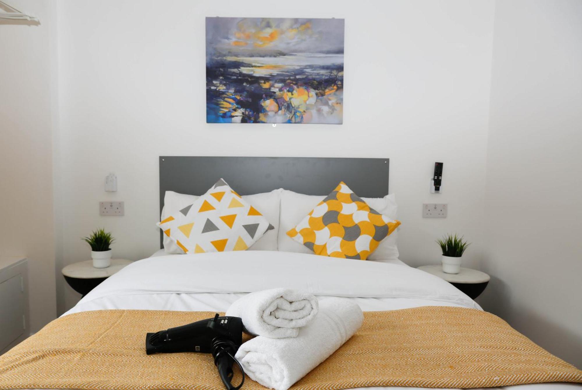 New Luxury Apartments In Central London Next To Shops, Cafes, Bars & Metro Exteriér fotografie