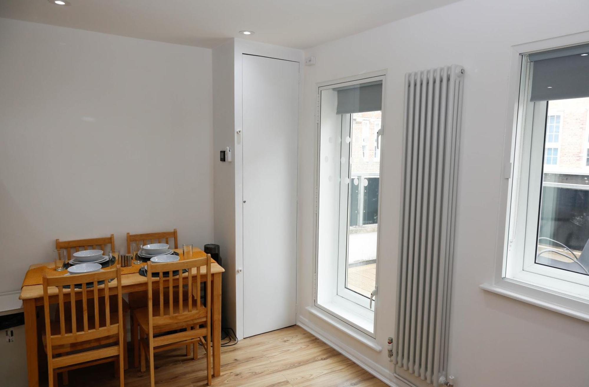 New Luxury Apartments In Central London Next To Shops, Cafes, Bars & Metro Exteriér fotografie