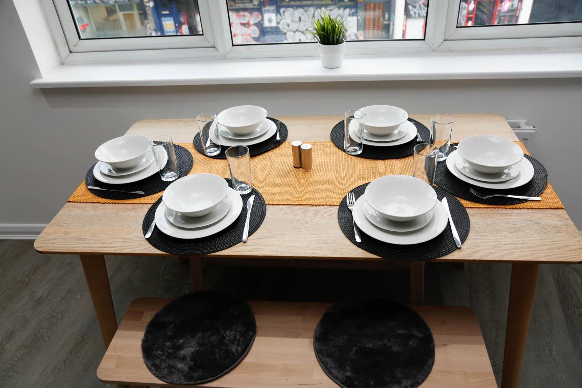 New Luxury Apartments In Central London Next To Shops, Cafes, Bars & Metro Exteriér fotografie