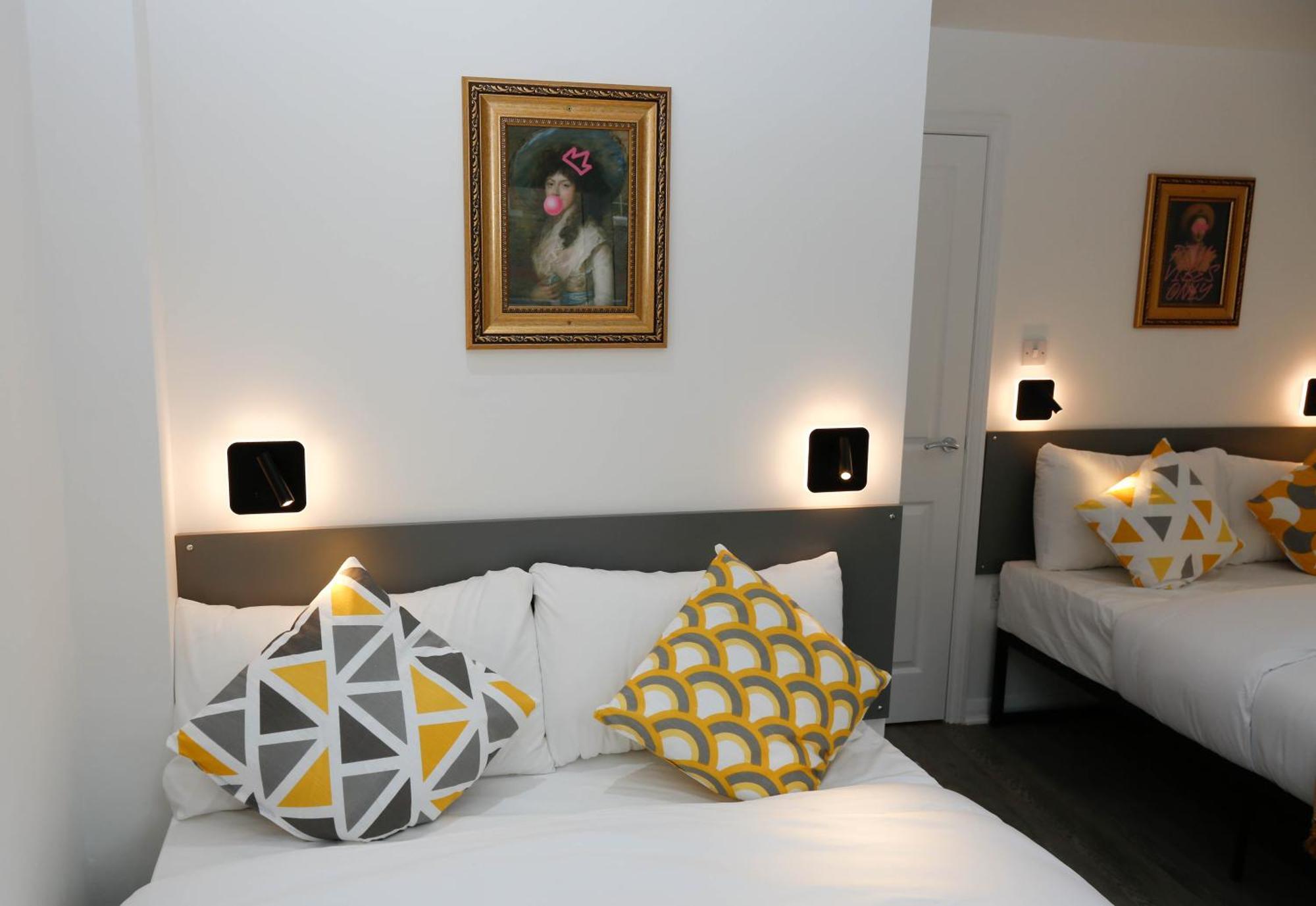 New Luxury Apartments In Central London Next To Shops, Cafes, Bars & Metro Exteriér fotografie