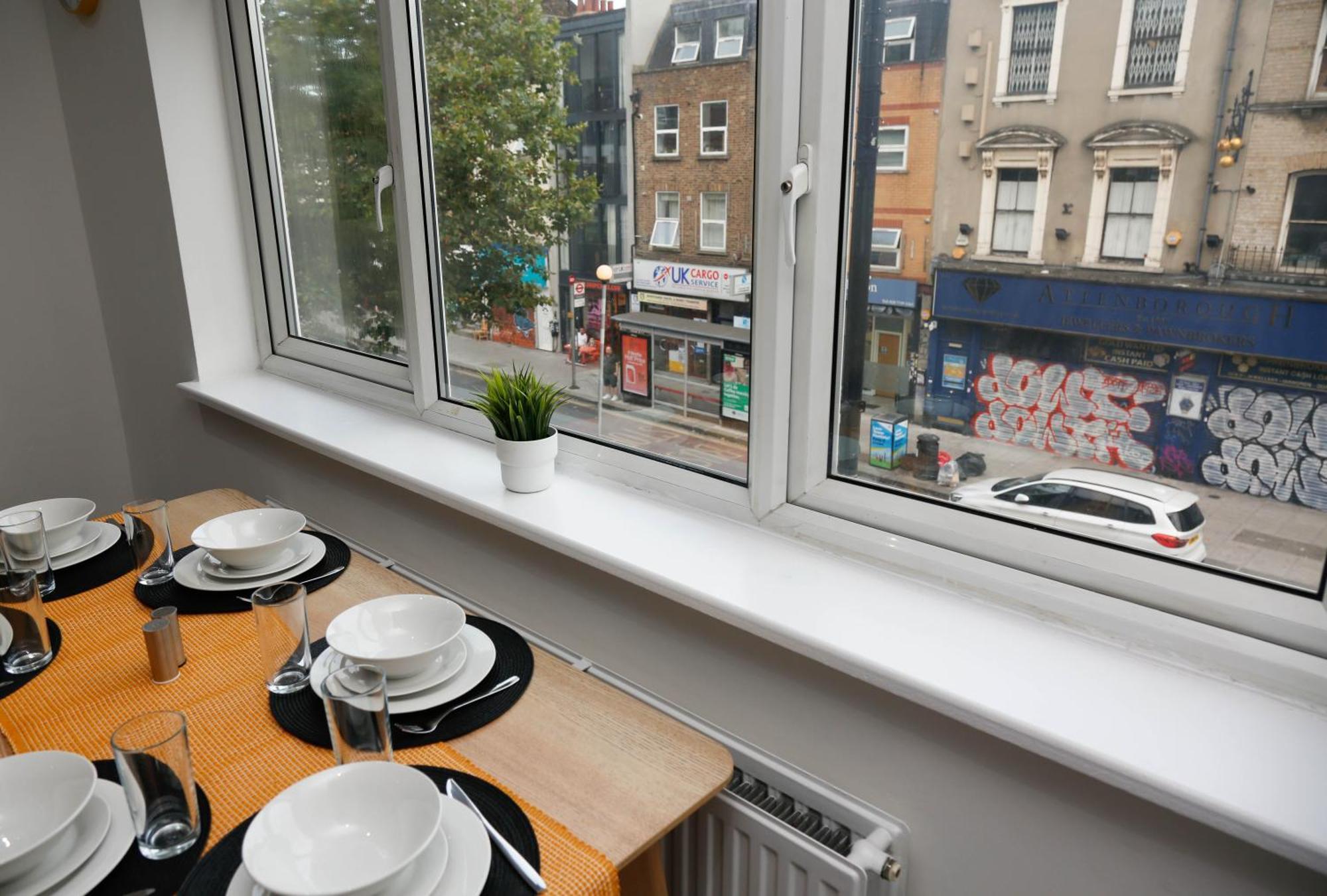 New Luxury Apartments In Central London Next To Shops, Cafes, Bars & Metro Exteriér fotografie